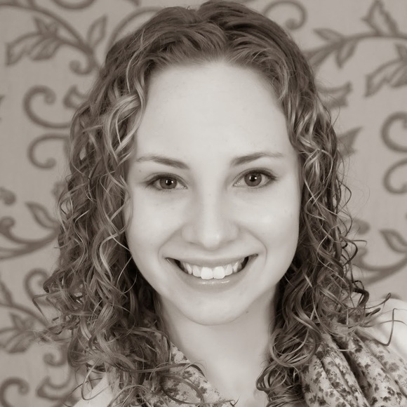 Meet your Posher, Isabelle - Picture 1 of 1